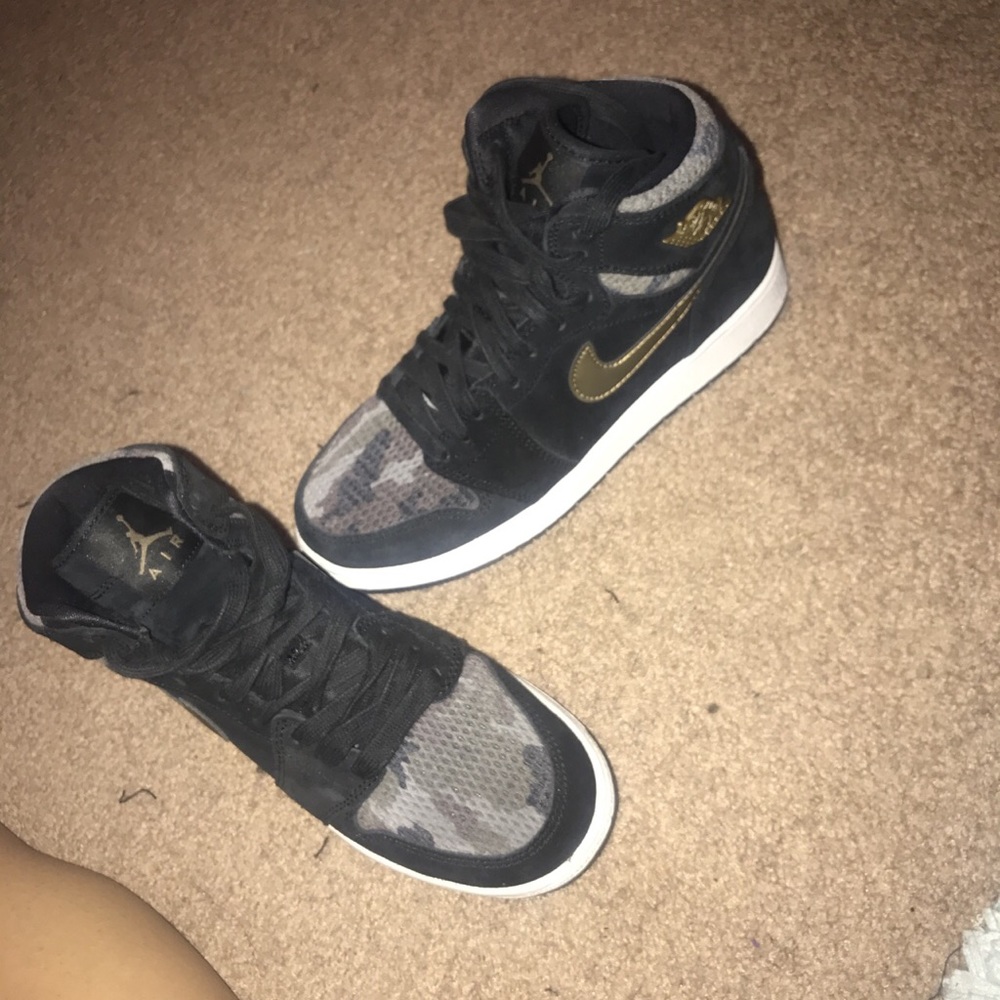 Jordan 1 Retro Heiress Collection